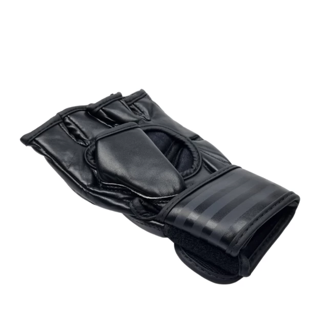 Adidas Training Grappling MMA Mitts – Black/Silver 5 Adidas Training Grappling MMA Mitts – Black/Silver - Image 3